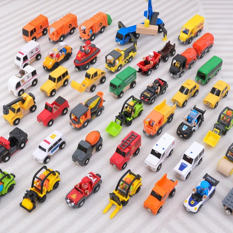 wooden Track Magnetic Cars Multi-Purpose Vehicles Compatible Brand Wooden Scene Track Car Toys