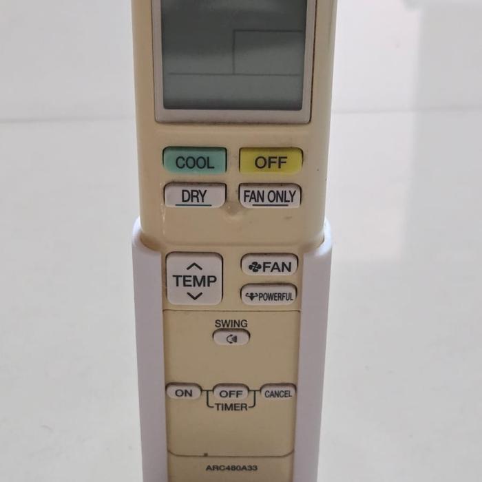 "New" BRACKET HOLDER REMOTE AC DAIKIN