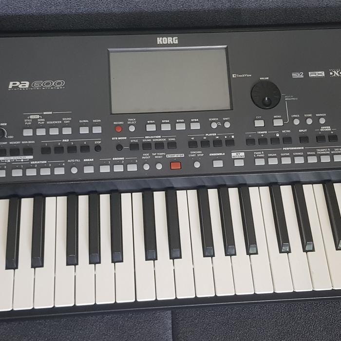 Korg PA 600 Kondisi OK bonus style sampling