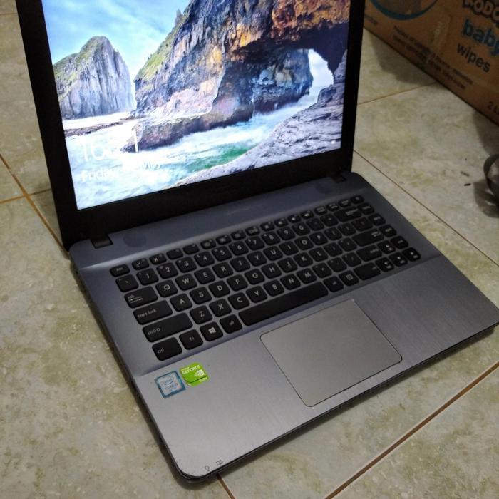 Laptop Notebook Asus vivobook x441uv intel core i3 dual vga