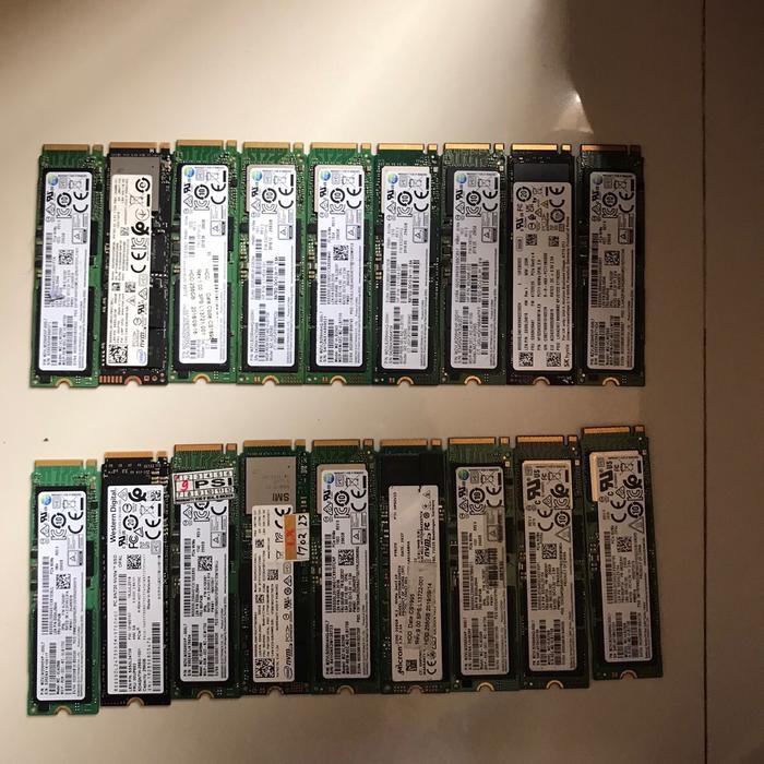 Ssd 512 gb Laptop pc merk random