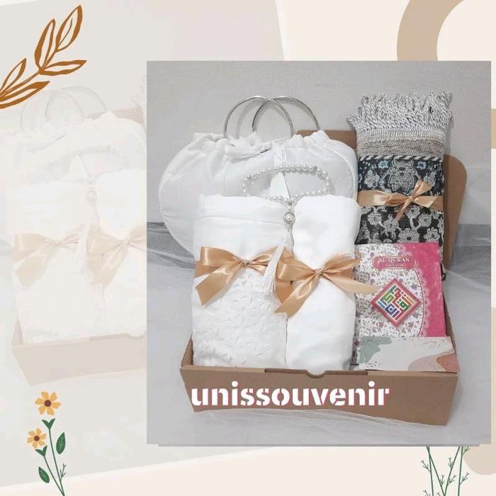 Hampers mukena silk/ hampers mukena /hampers mukena seserahan/hampers mukena seserahan bahan