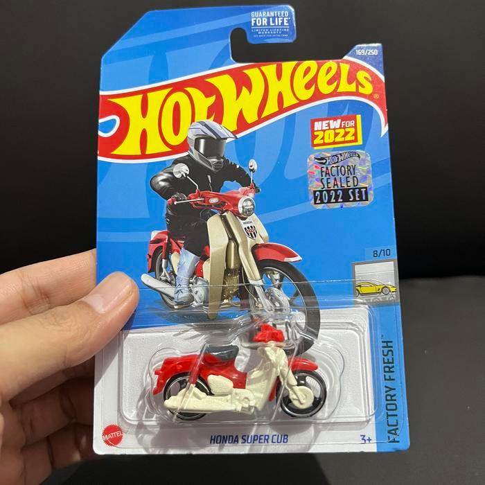 Hot Wheels Honda Super Cub Red White FS 2022 Factory Sealed