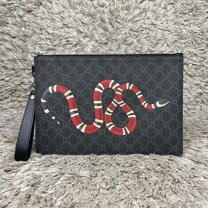 GUCCI GG SUPREME SNAKE CLUTCH 100% AUTHENTIC ORIGINAL GUARANTE