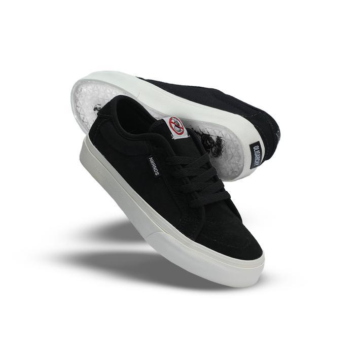 Sepatu Koruptor Korupsi Nobrands Medulla Korjan Hitam Putih Shoes Black White Pria & Wanita