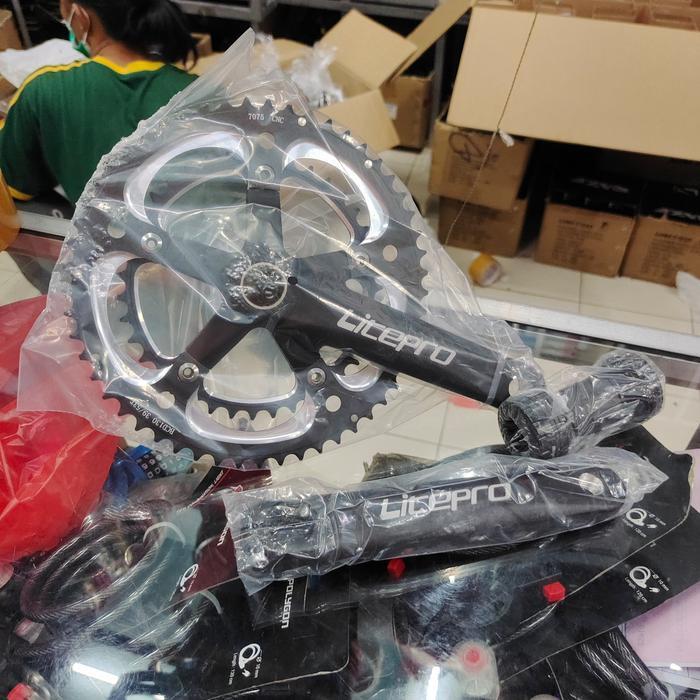 Crank set litePro Double Chainring 53-39T Alloy 7075 Hollowtech 2 included BB nya