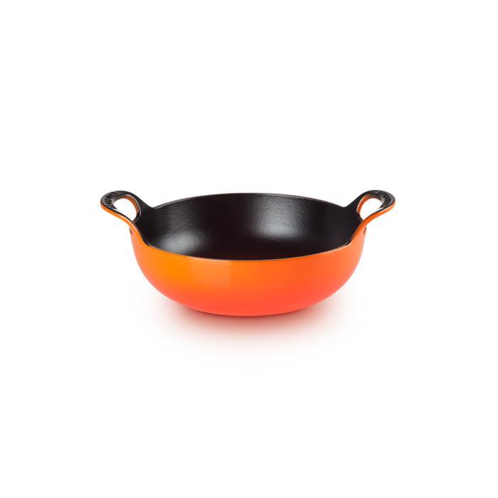 Le Creuset Tradition Balti Dish Cast Iron NEW 24CM