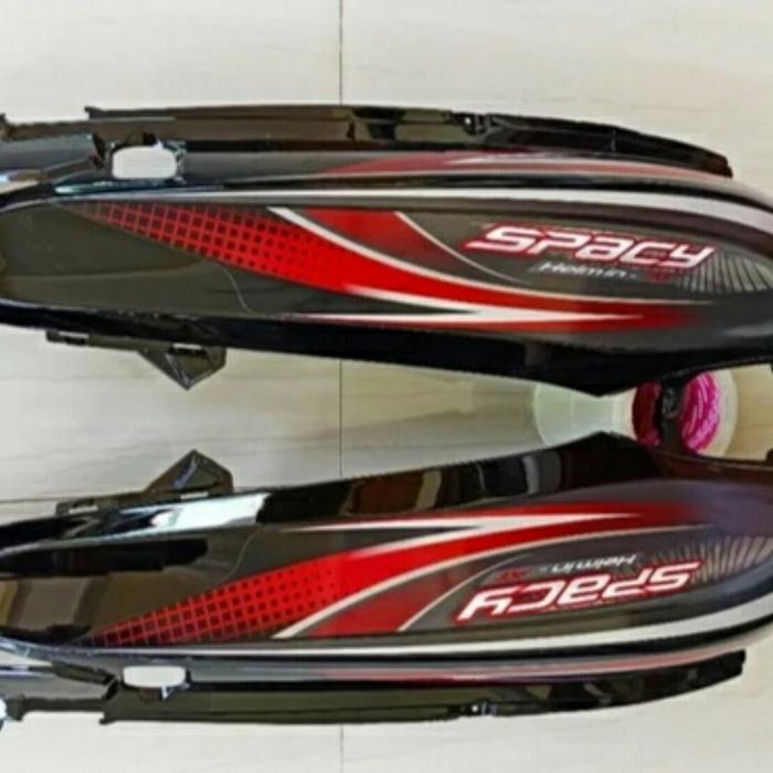cover bodi kanan kiri spacy warna hitam plus striping