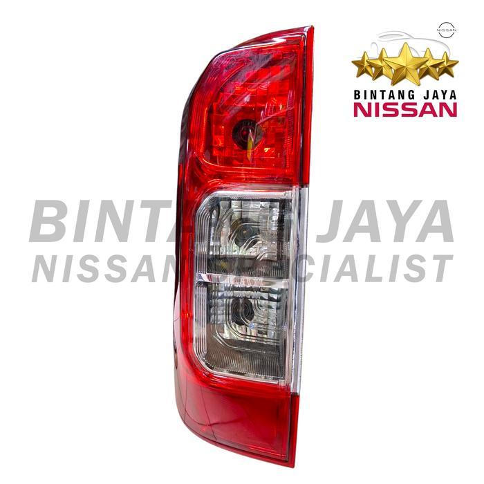 Lampu Stop Stoplamp Nissan Frontier Navara Np300 D23 2014 Up