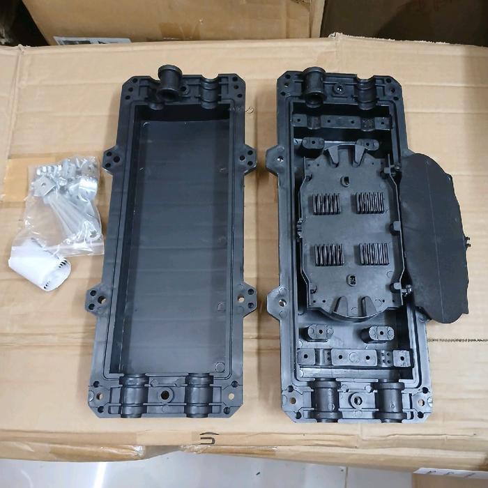 Closure 12 Core / Joint Closure 12 Core Mini