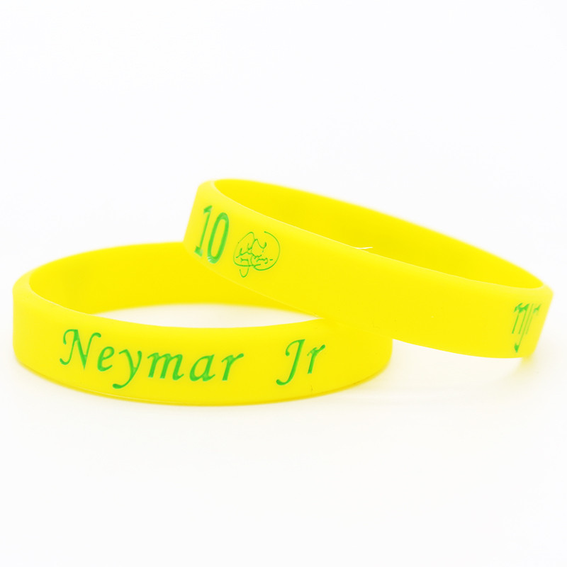 Gelang Karet Sepak Bola Warna Kuning untuk Pria Anak Hadiah Olahraga Elastis Silikon 1 Pcs