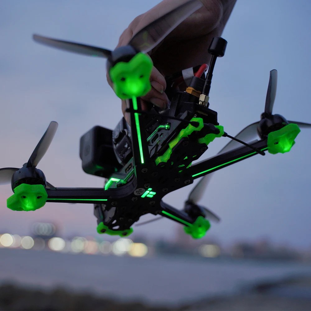 iFlight Nazgul Evoque F5D / F5X 4S/6S Caddx Vista HD System 5inch