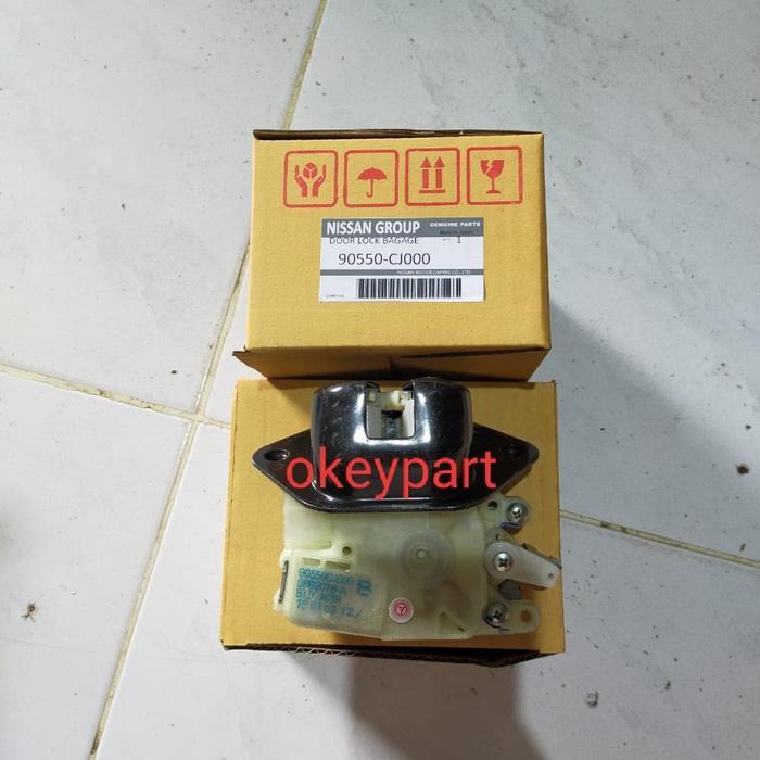 Door Lock Bagasi Livina Berkualitas
