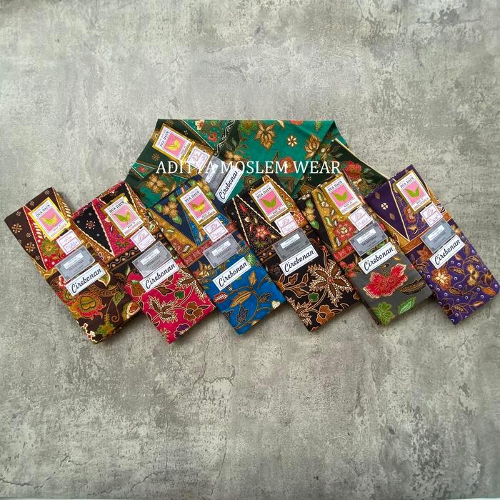 Sarung Batik Wanita Dua Daun Motif Cirebonan Katun Tebal Sudah Dijahit Kain Sarung Persalinan