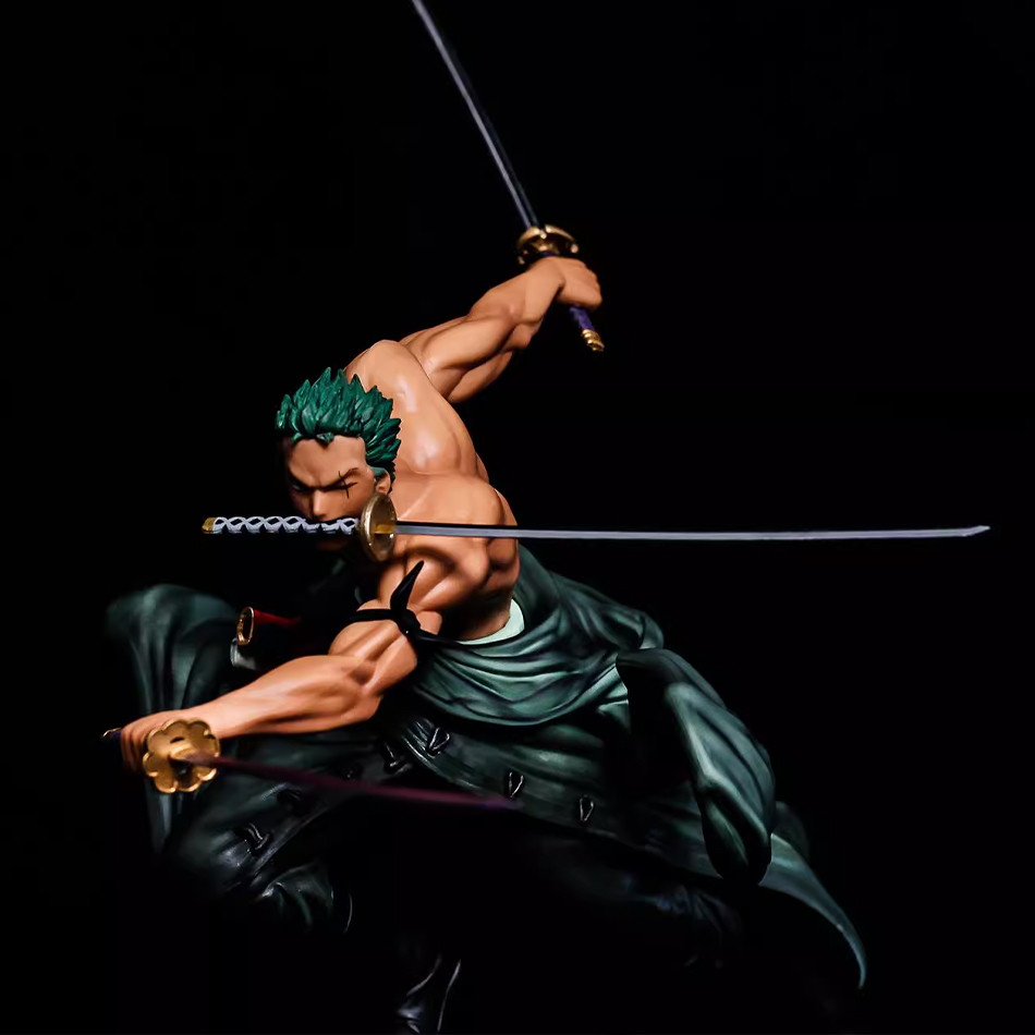 One Piece 10CM Figure Toys Anime GK Roronoa Zoro Three-blade Sa-maximum PVC Action Collection