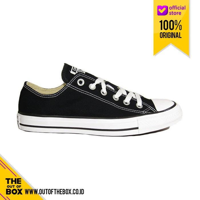 Sepatu Sneakers Casual Unisex Converse Chuck Taylor Ox Black White M9166C