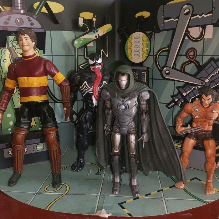HOT SALE ACTION FIGURE DR IRON DOOM WYSWYG TERMURAH
