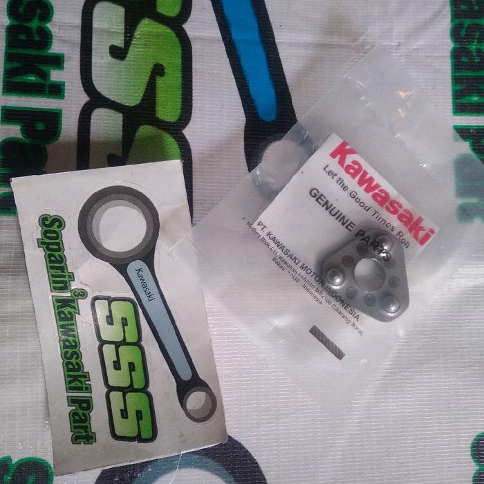 FREE ONGKIR RETAINER PELOR SEGITIGA BAGIAN KOPLING KAZE BLITZ EDGE BISA COD