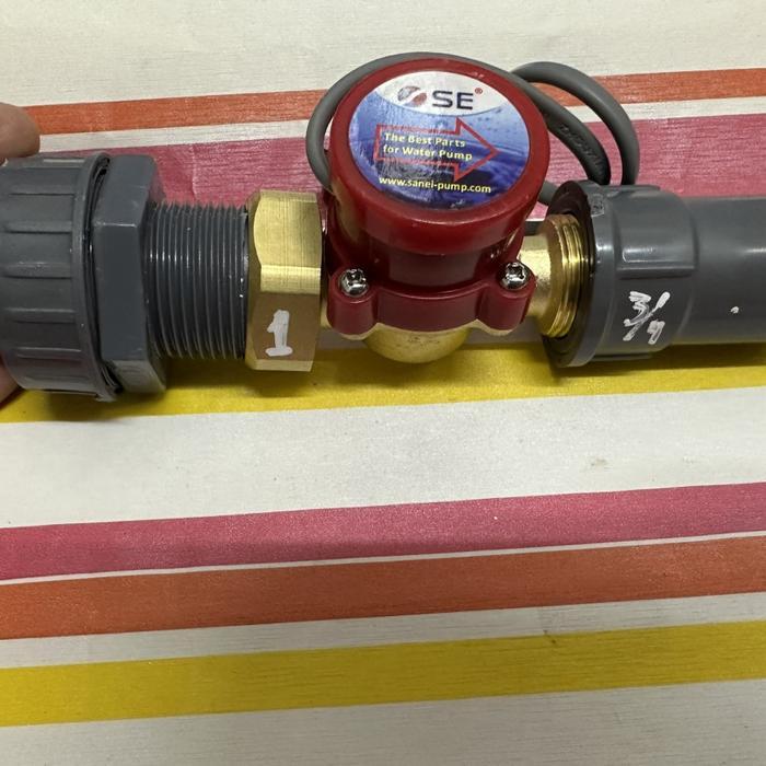 FLOW SWITCH SANEI - 1/2" 3/4" 1" - OTOMATIS POMPA DORONG FLOW SWITCH 1/2"X 1/2" FLOW SWITCH 3/4" X