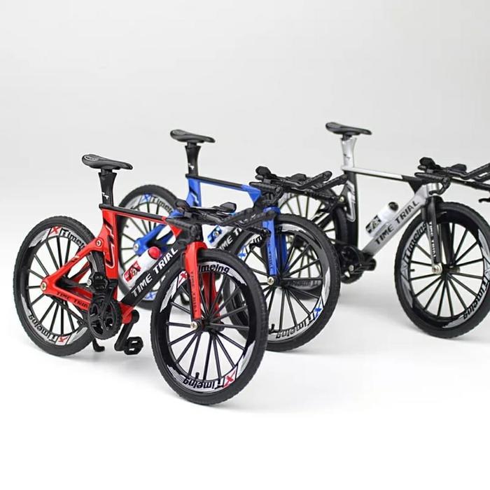 Line Trail Miniatur Diecast Sepeda Balap Roadbike Skala 1/10