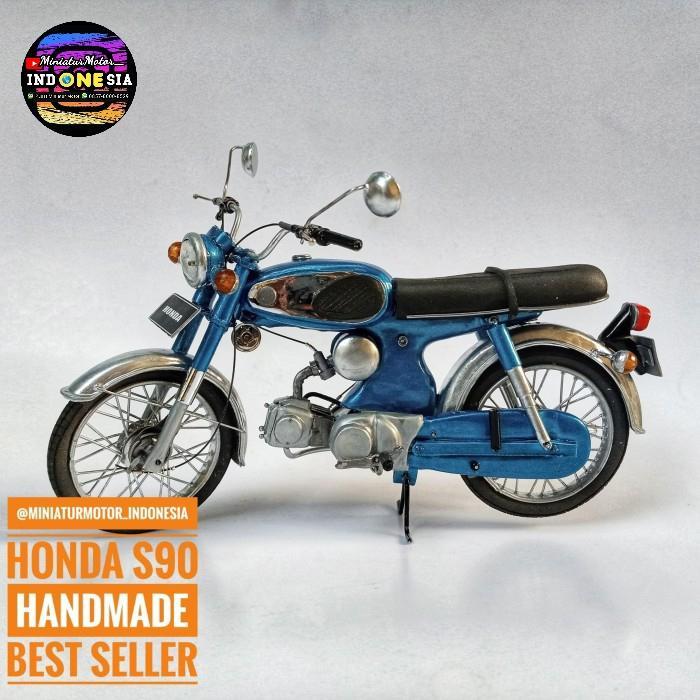 Miniatur motor HONDA S90 skala 1/12 (GL CB CB100 CB125)