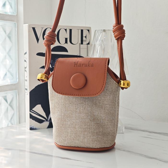 Eiger - Tas Selempang Wanita Ruth Pouch Hp Kanvas Premium Tahan Lama Mudah Dibersihkan Ukuran