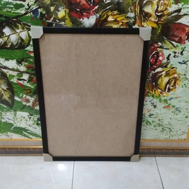 Frame foto ukuran 50x75 / 50x70 kaca *