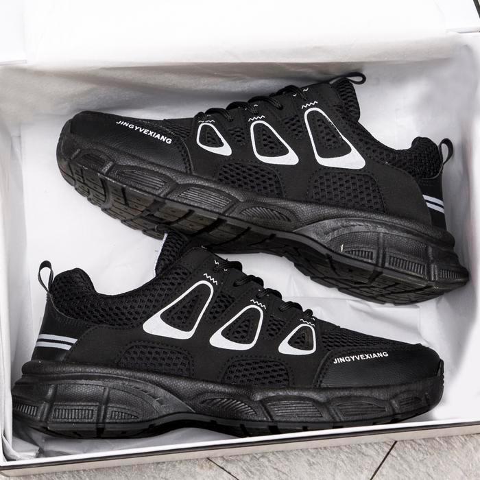 Eiger Summitadventure - Sepatu Hiking Pria Cowok Outdoor Sneakers Pria Casual Kekinian Kulit Lari