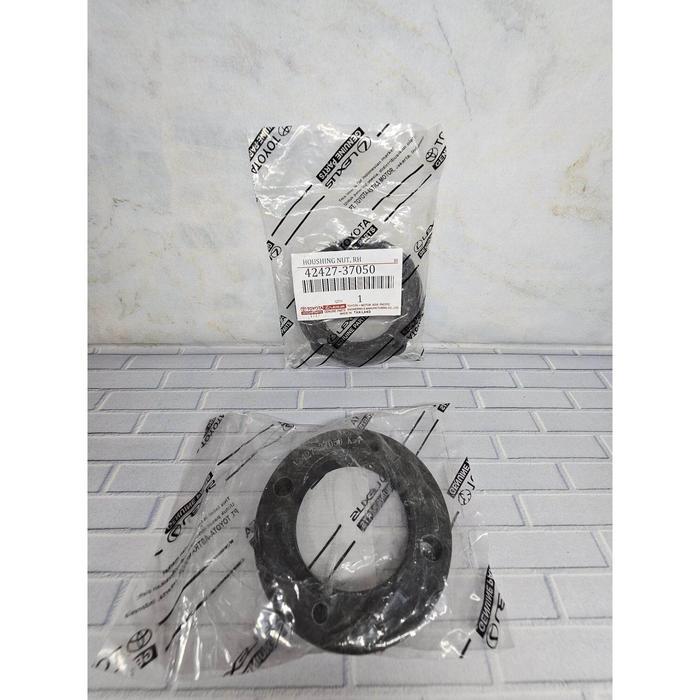 Dynasaurus Dyna Pucuk Rebung / Housing Nut Ht125 Ht130 Hino Dutro Kanan Berkualitas