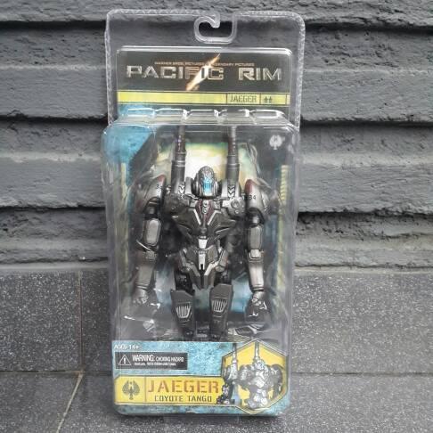 HOT SALE PACIFIC RIM COYOTE TANGO NECA TERMURAH