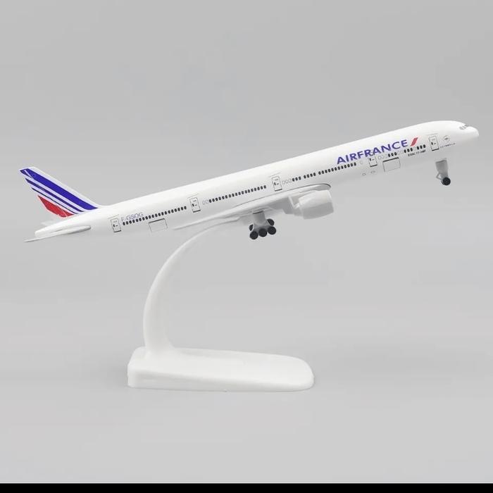 Hot Wheels - Miniatur Diecast Pesawat Air France 20 Cm Bahan Besi Ada Roda