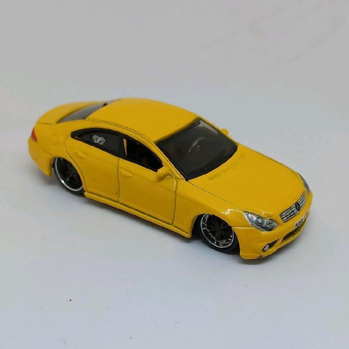maisto mercedes benz cls class playerz 1/64 loose diecast (s)