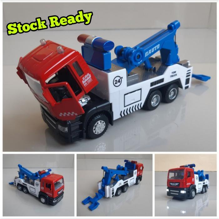 Hot Wheels - Diecast Truk Derek Polisi Alloy Mainan Miniatur Mobil Truck Towing Car