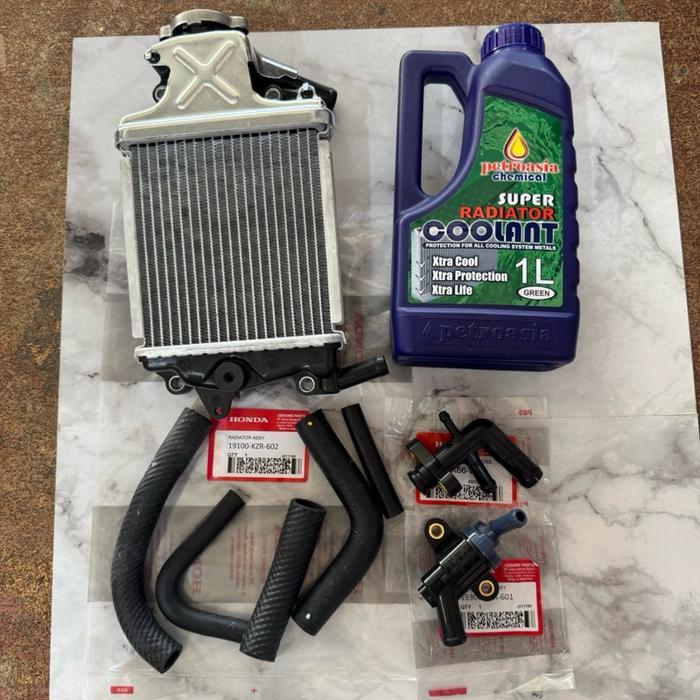 Paket Radiator (KZR)+AirRadiator+Termostat+Selang Buat Motor Vario 125 Techno, Vario 125 Cbs, Vario