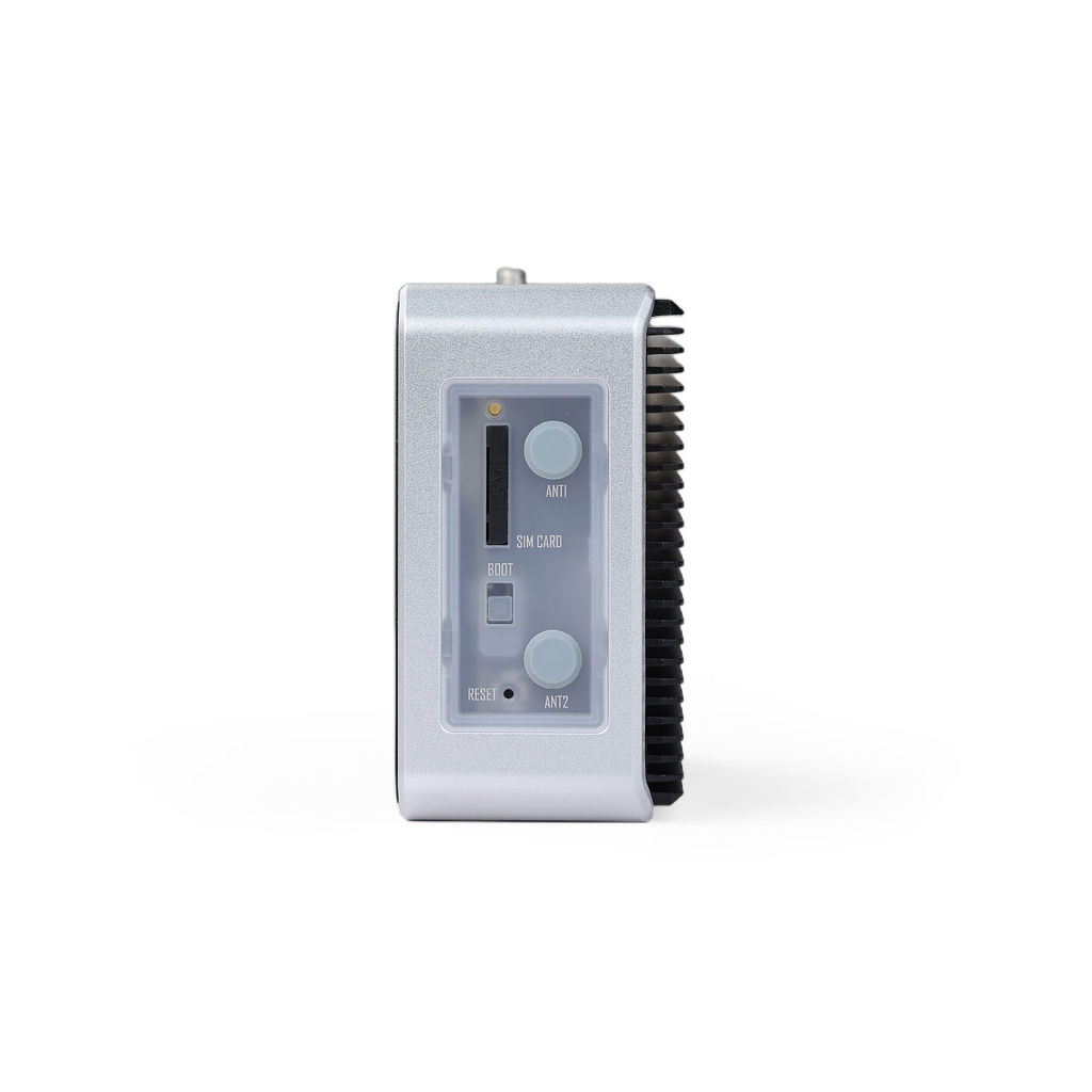 RECOMPUTER R1024-10 - RASPBERRY PI IOT GATEWAY & CONTROLLER, CM4-POWERED, AI CAPABLE 4GB RAM, 16GB