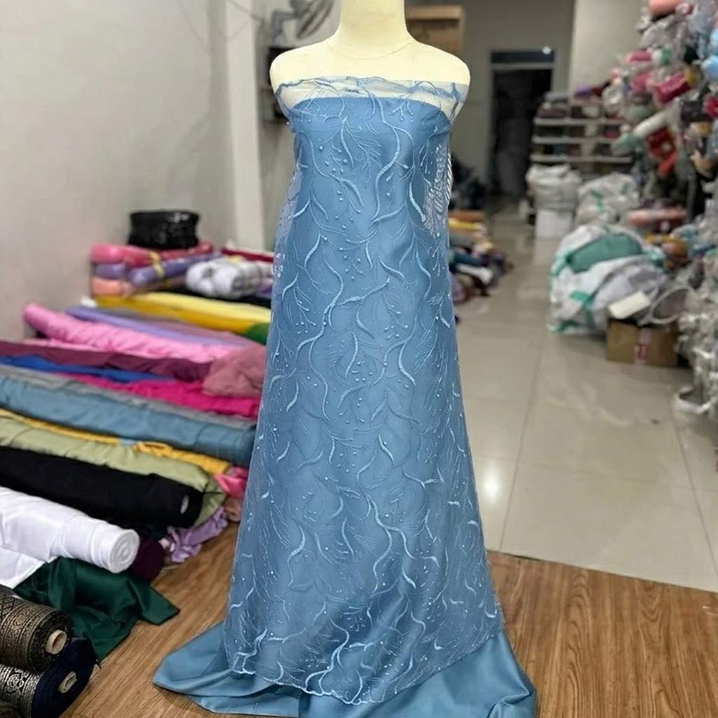 Kain Brukat Tile Mutiara Glitter Salur Daun Blue Denim Premium – Bahan Kebaya & Gaun Elegan 1 Meter