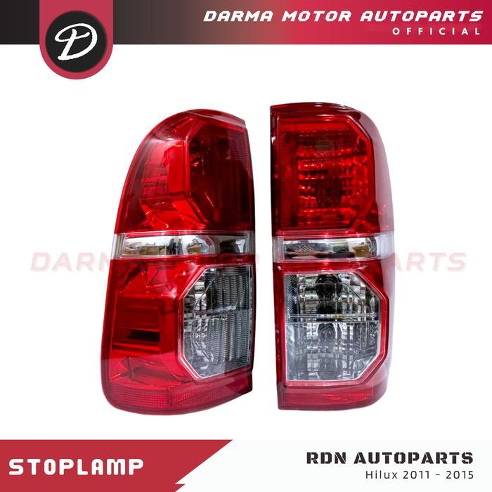 LAMPU BELAKANG TOYOTA HILUX (TAHUN 2009 - 2013) READY