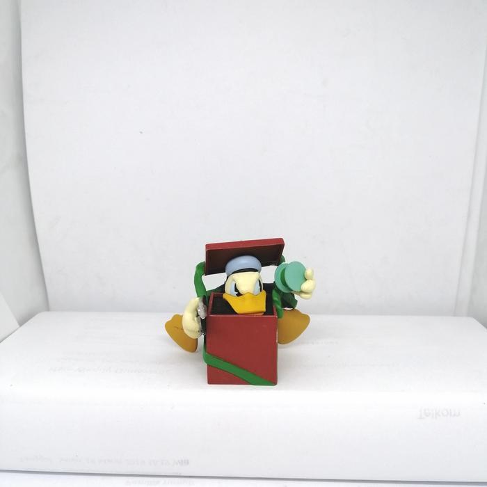 Hallmark Disney Donald Duck Figure