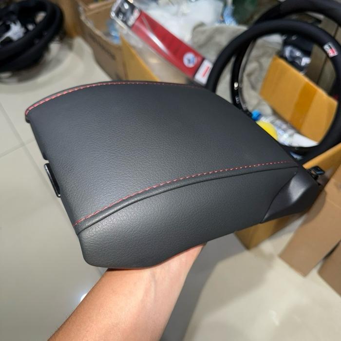 CONSOLE BOX VENTURER FACELIFT ORIGINAL Plug and Play Buat SEMUA TAHUN DAN TIPE INNOVA REBORN