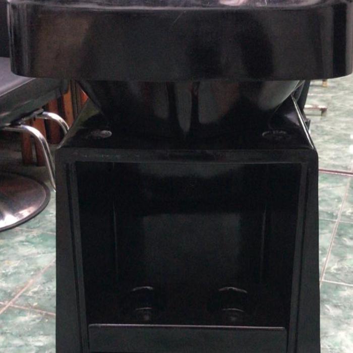 Washbak Kursi Keramas Barbershop dan Salon Mewah