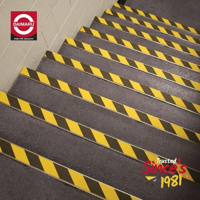 Daimaru Anti Slip Tape Safety Grip 48Mm X 5M Lakban Anti Licin Tangga Lantai Merah Putih Hitam