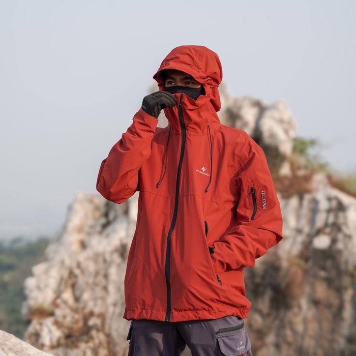 Eiger Summitadventure - Jaket Gorpcore Tectona Series 100% Waterproof