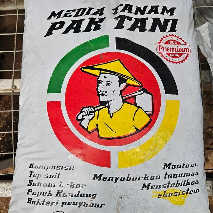 Media Tanam Organik Premium Pak Tani / Kompos / Pupuk Sapi Kemasan Besar