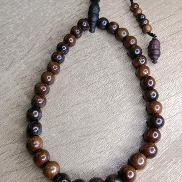 Tasbih Gaharu Wangi Bulat 12Mm 33 Butir - Kayu Gaharu Asli Super - Hitam Pasti Diskon