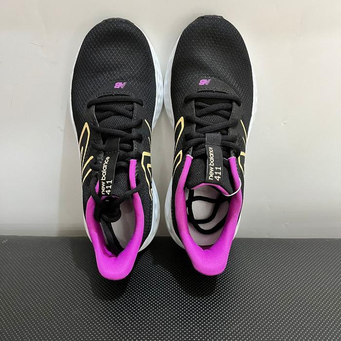 Sepatu Lari Wanita New Balance 411 Women'S Running Shoes - Black - Original Tbk