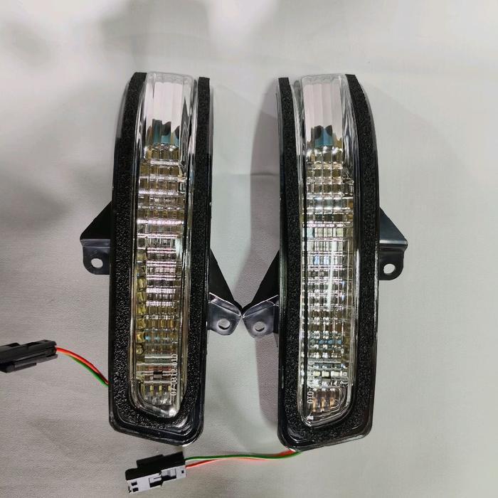 Lampu sein spion suzuki ertiga suzuki swift GX 2012-2014