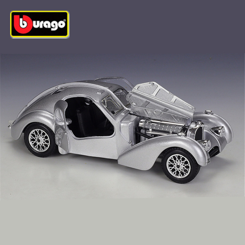 Bburago 1:24 1936 Bugatti 57SC Atlantic Alloy Racing Car Model