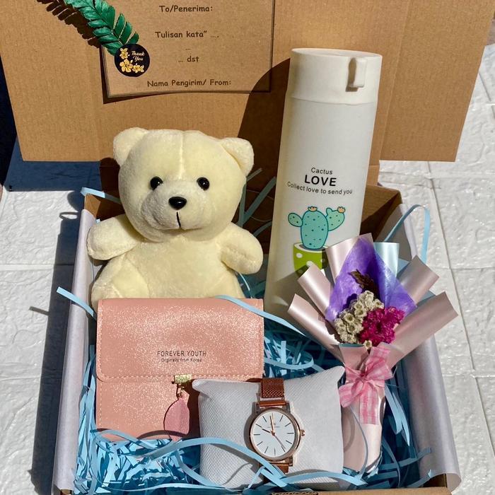 HAMPERS ULANG TAHUN CEWEK/KADO ULANG TAHUN CEWEK/HADIAH ULANG TAHUN/KADO BONEKA BEAR/KADO