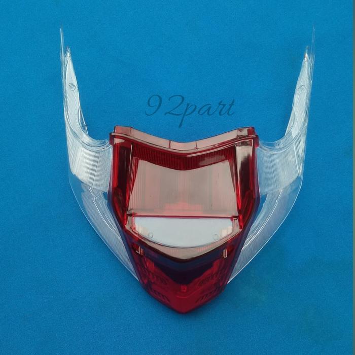 Kaca Mika Lampu Belakang Beat Karbu Lama