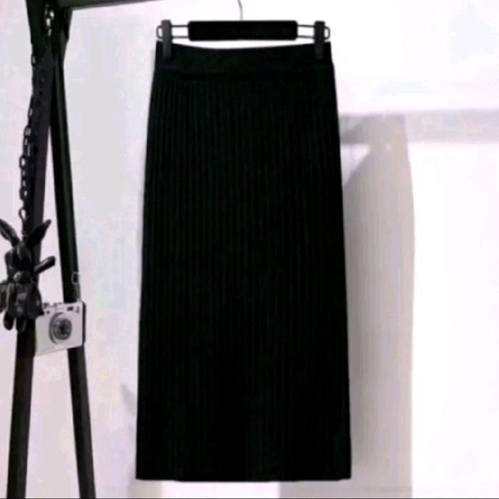 ROK SPAN PANJANG BAHAN SCUBA PREMIUM TEBAL HALUS Karet Muslim Fit Wanita Hitam Basic Rok Span